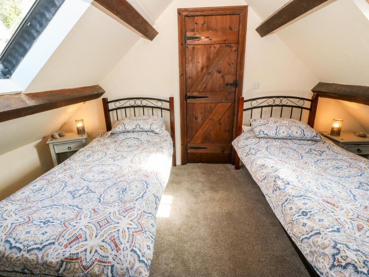 Bwthyn Yr Helyg Willow Cottage Llannor Exteriér fotografie